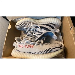 Adidas Yeezy Boost 350 Zebra with box (Size 9)